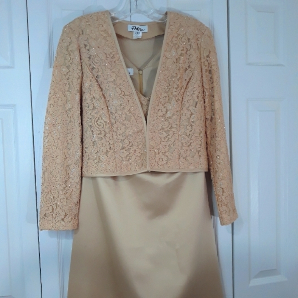 Patra 2 Pieces Dress With Matching Lace Bolero Cream Gown Long Dress Size 8 - Picture 4 of 15